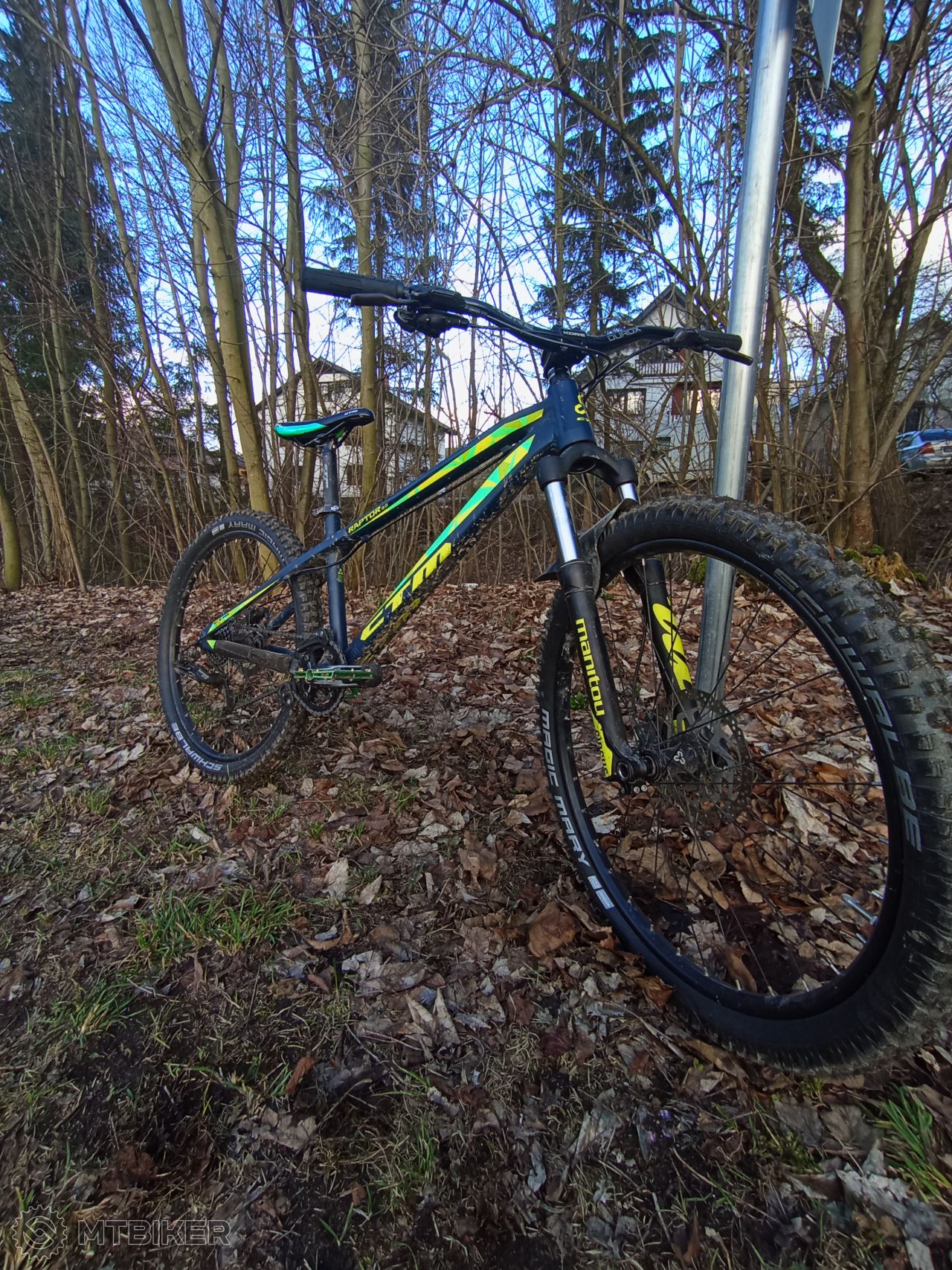 Predám horský bicykel Red Fox Seeker kolesá 26 Horské hardtail