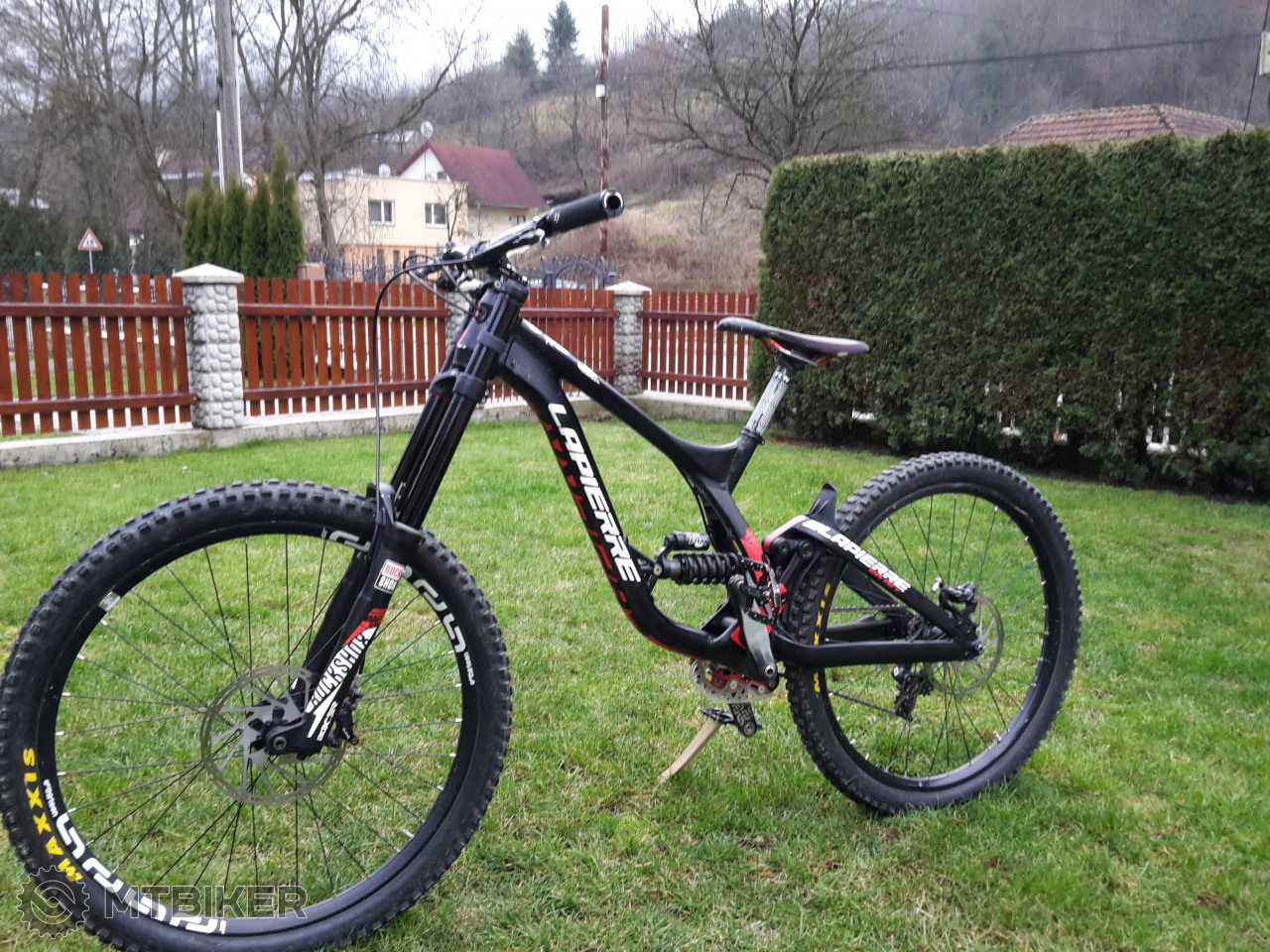 lapierre dh 2015