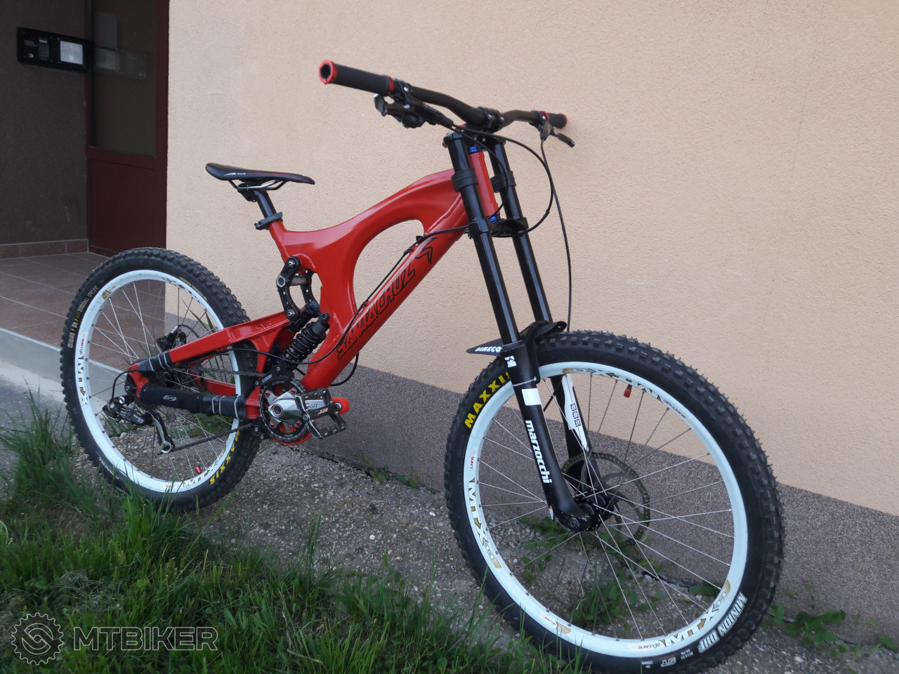 Santa cruz v10 Horsk celoodpru en kola MTBIKER bazar