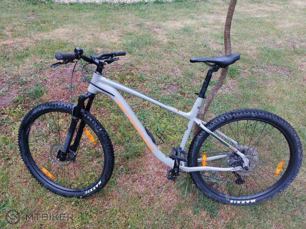 Kona mahuna discount hardtail bike 2021