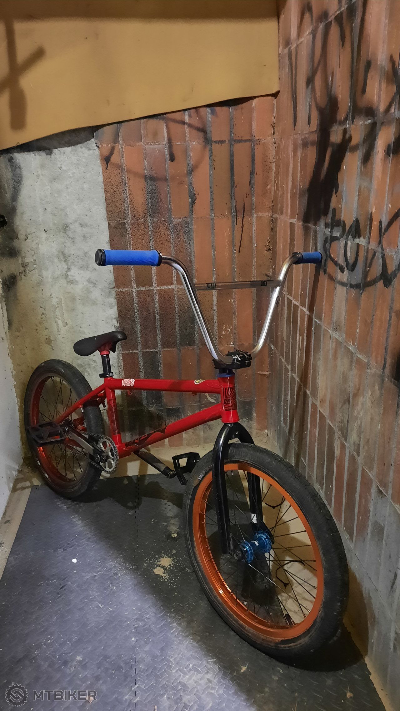 subrosa tiro bmx