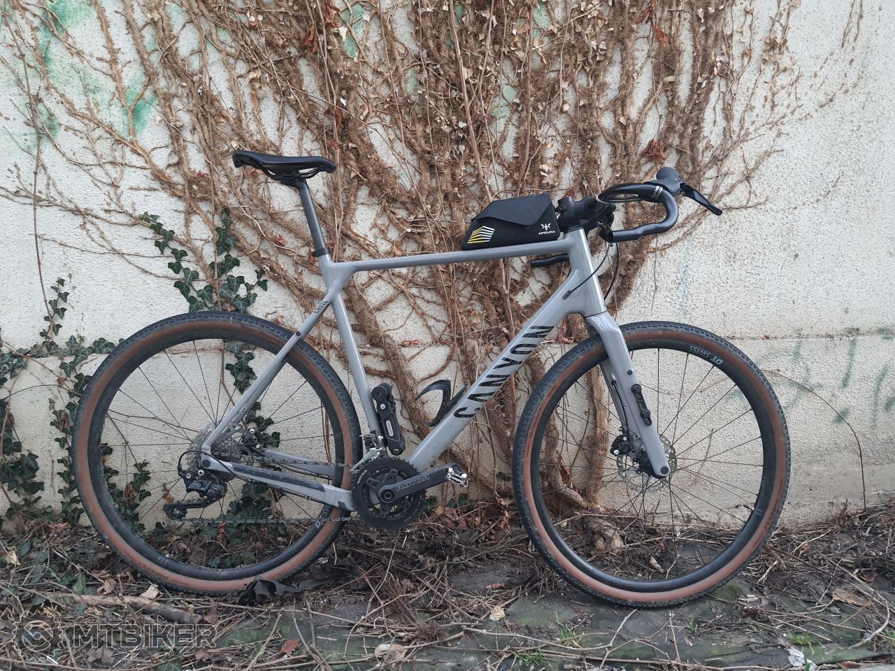 Canyon grizl 6 XXL Gravel bicykle a bicykle na cyclokros MTBIKER bazár