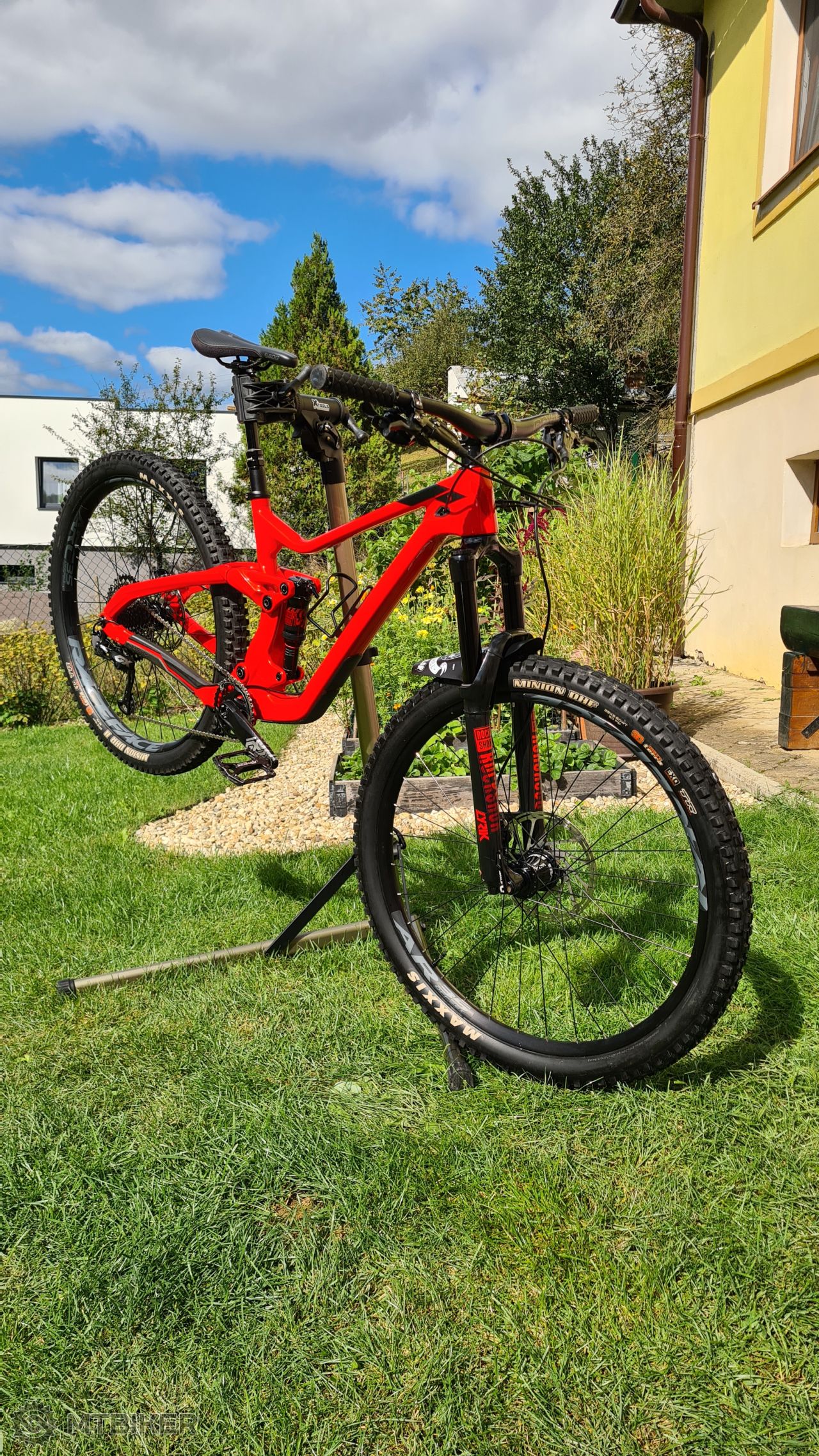 2017 devinci troy carbon