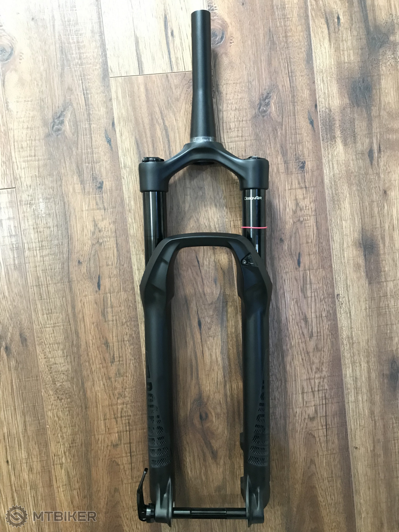 Rock shox revelation 29 boost Vidlice 26 MTBIKER bazár