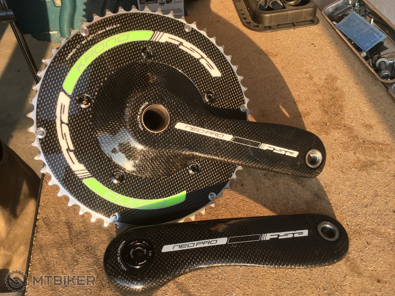 fsa neo pro carbon crankset