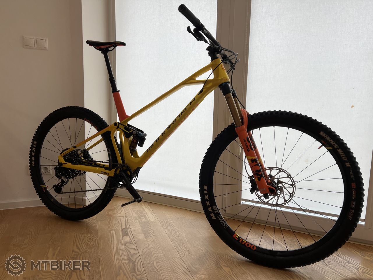 Mondraker Foxy Carbon Rr 29 Xl Horské Celoodpružené Bicykle Mtbiker