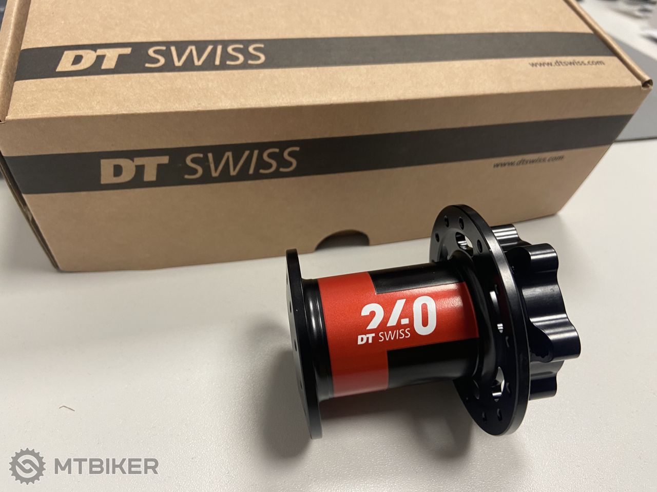 DT Swiss 240 Lefty - Náboje na MTB kotúčové kolesá - MTBIKER bazár