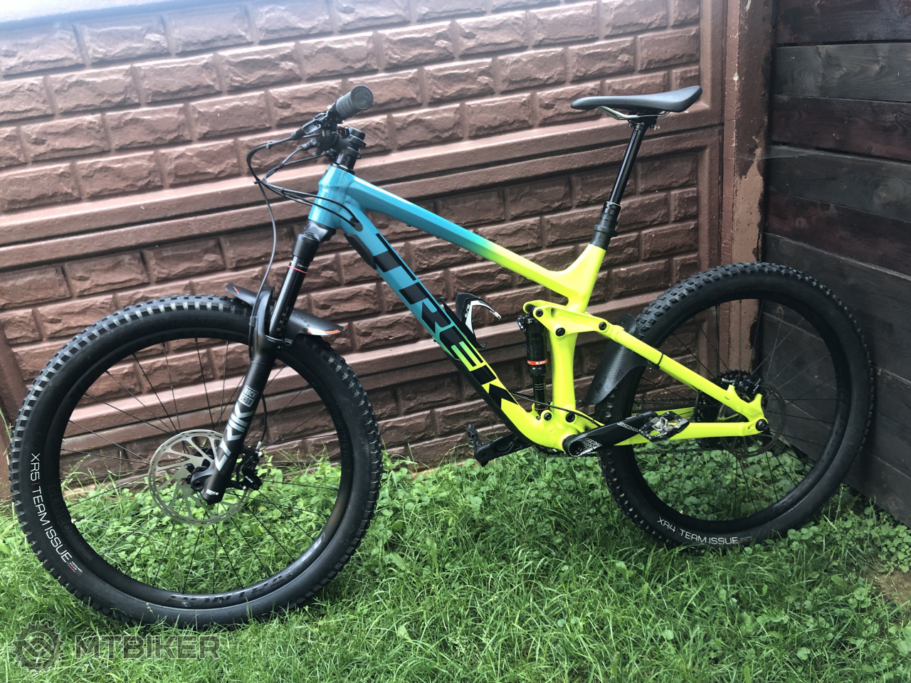 Trek Remedy 8 2020 - Celoodpružené Bicykle - MTBIKER Bazár