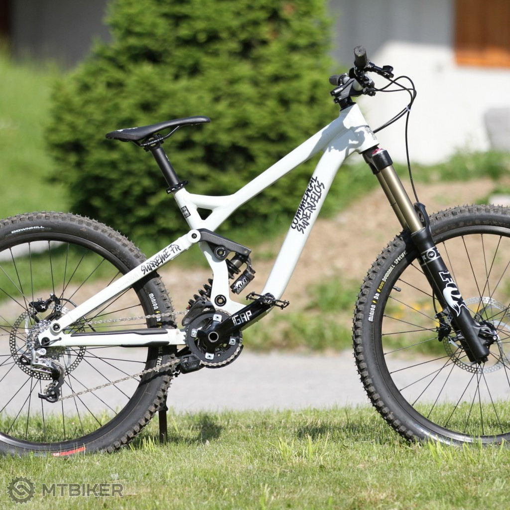 Commencal Supreme FR Celoodpružené bicykle MTBIKER bazár