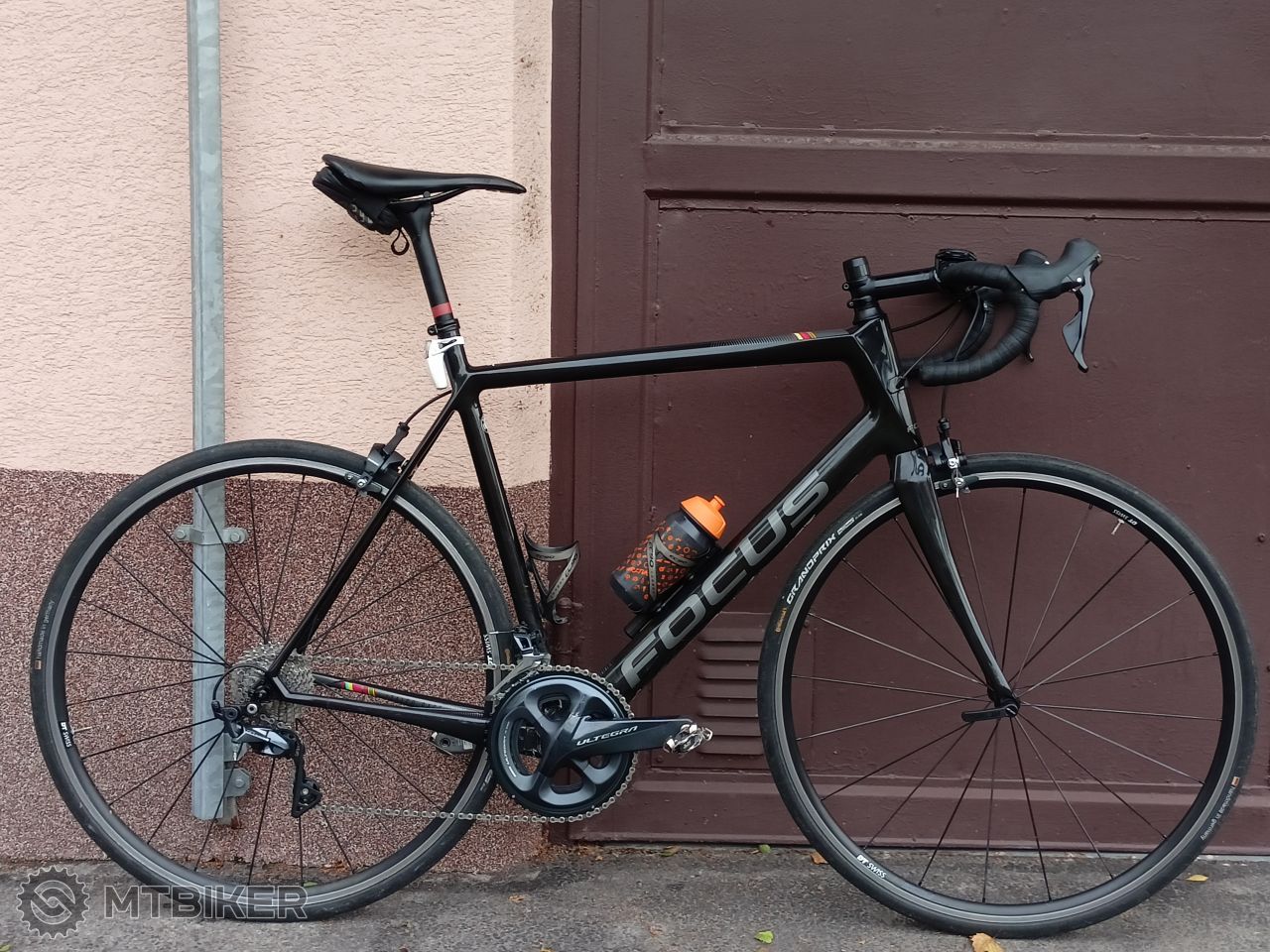 Focus izalco race ultegra hot sale 2019