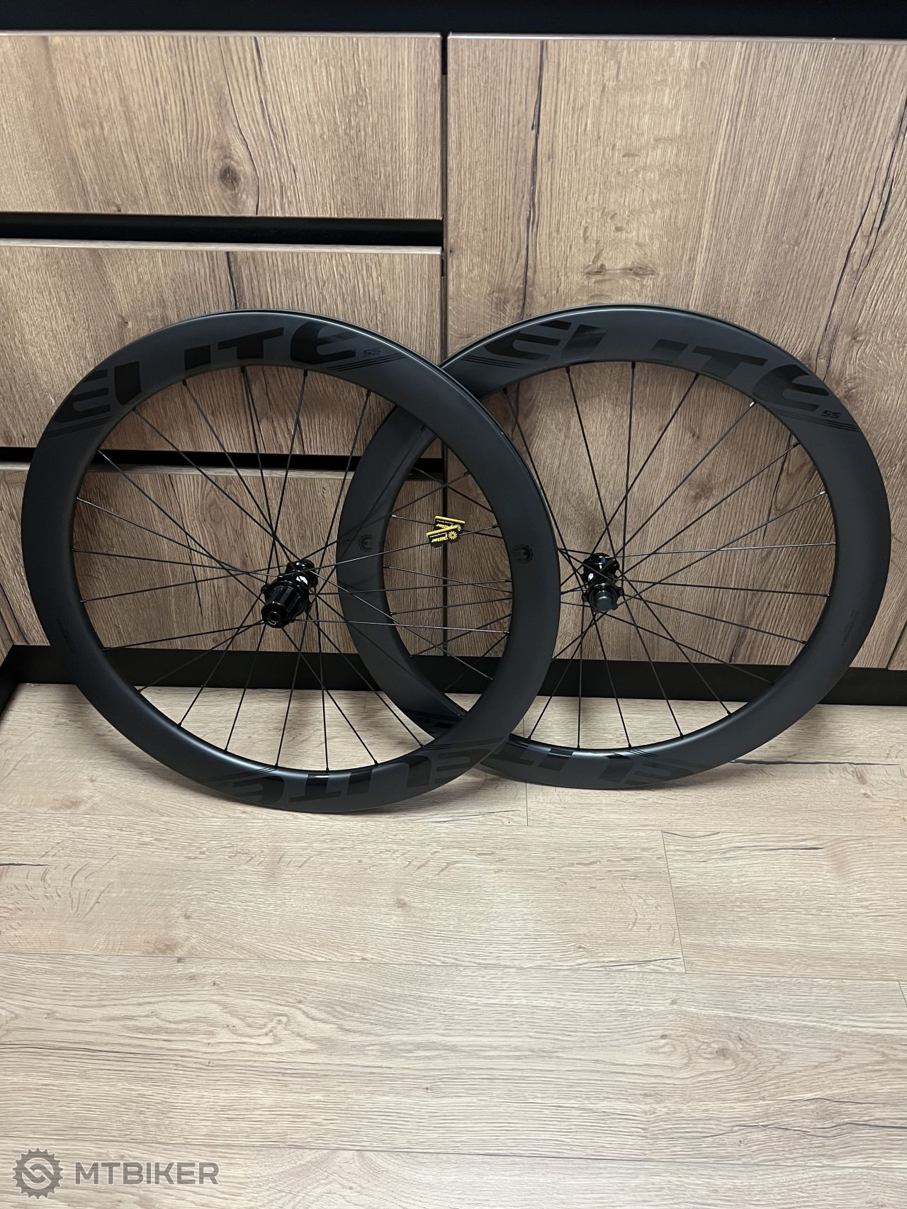 Elitewheels Carbon Disc Koles Na Cestn Bicykel Mtbiker Baz R