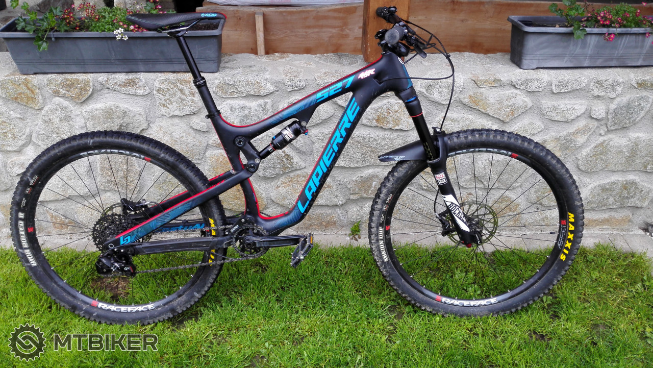 Lapierre Zesty AM 527 Carbon Horsk celoodpru en kola MTBIKER