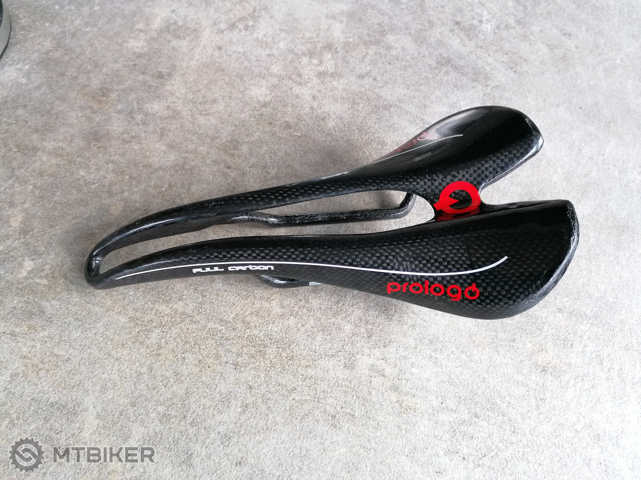 prologo carbon