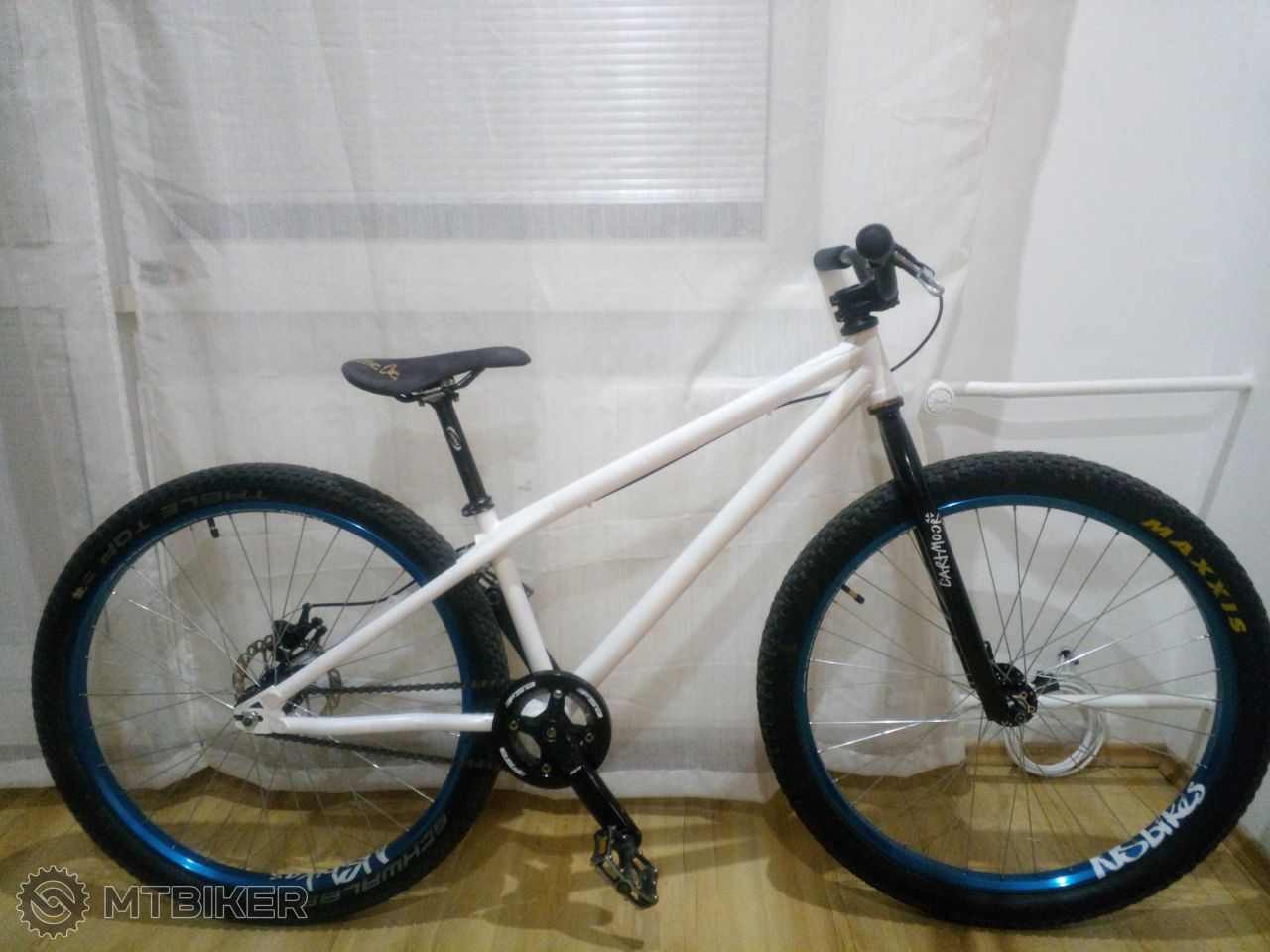 gt-ruckus-uf-dirt-a-bmx-bicykle-mtbiker-baz-r