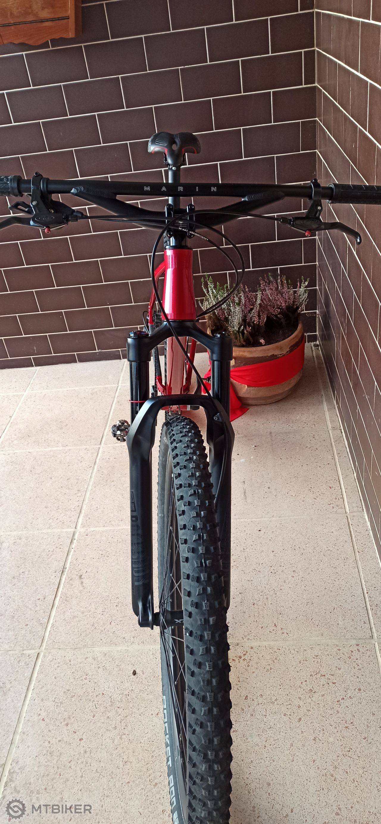 Rock Shox Revelation RC 130mm boost Odpružené vidlice na 29 bicykle