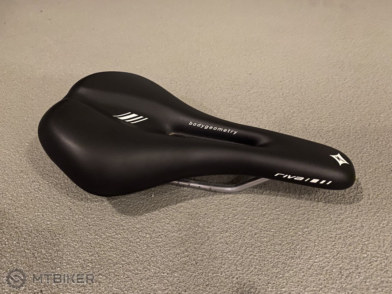 specialized riva saddle review