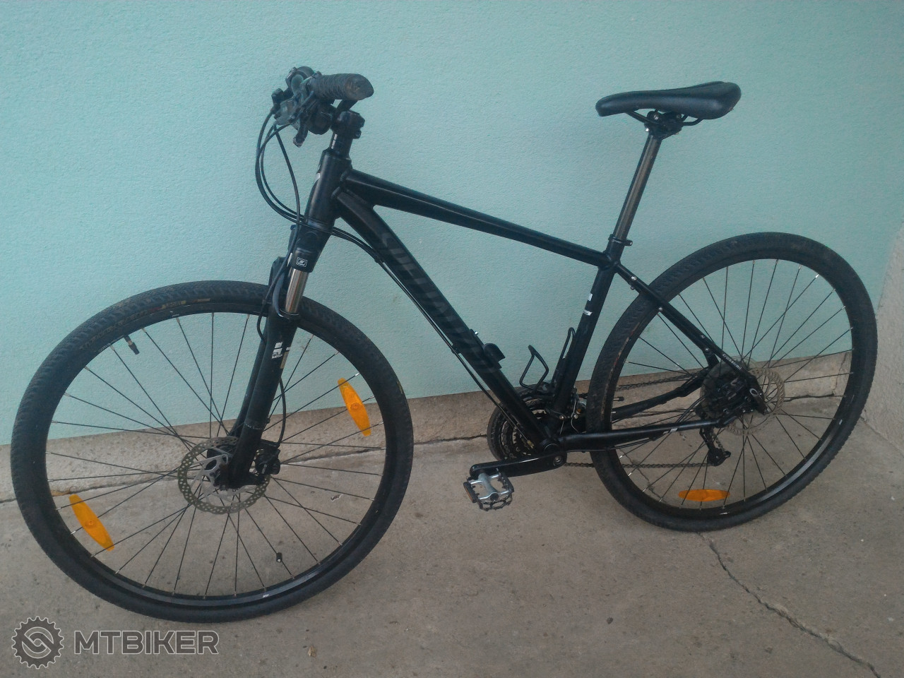 specialized crosstrail used