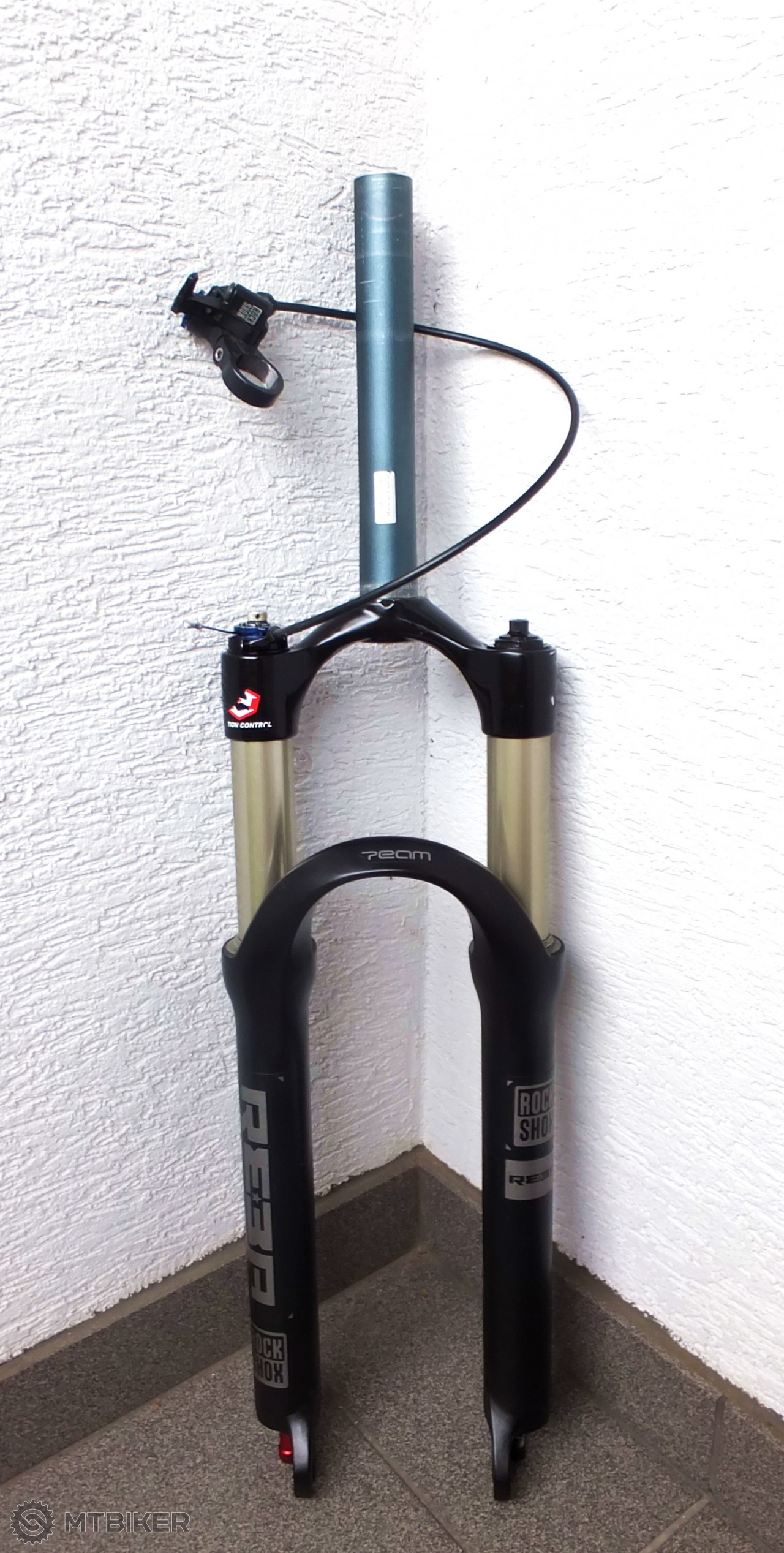 rockshox reba team 26