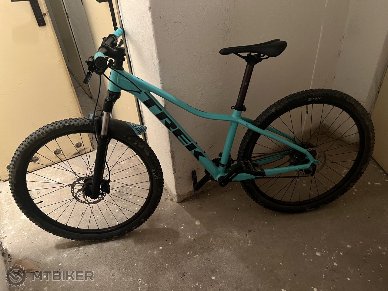 trek marlin 7 2020 green