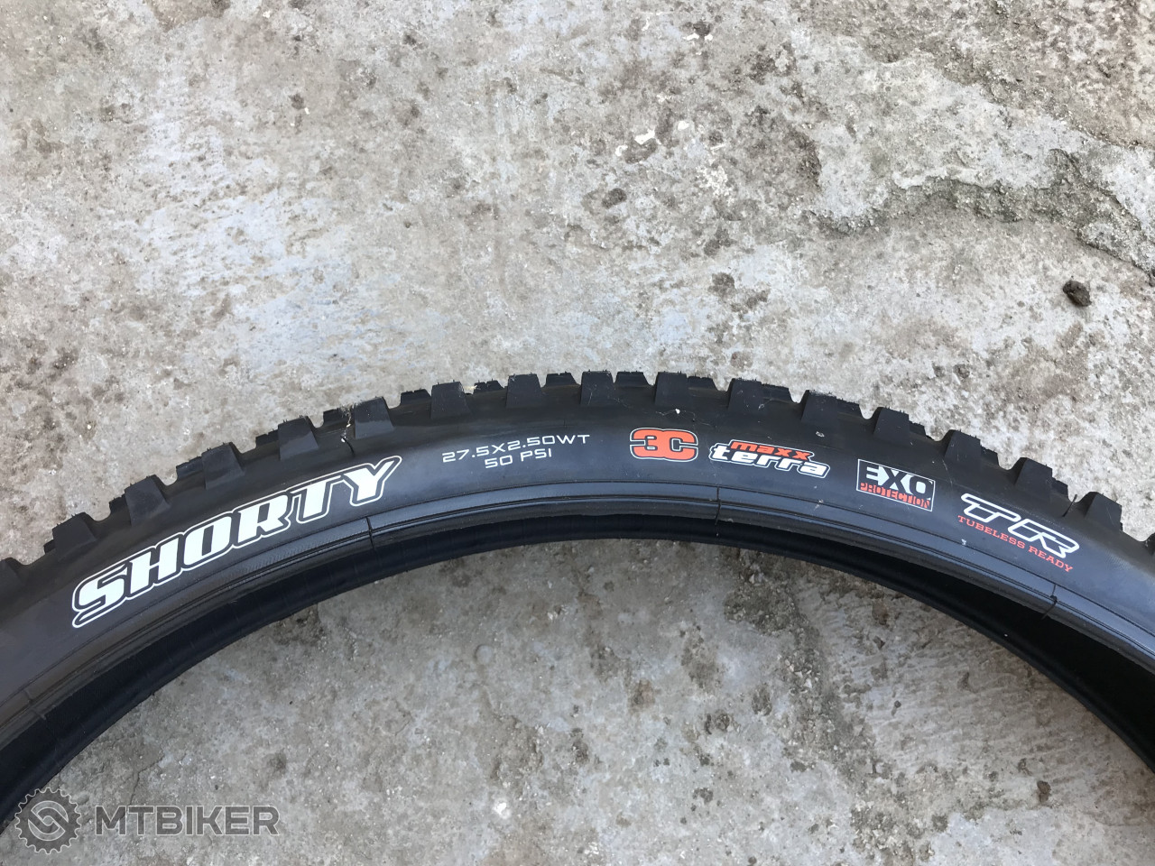 maxxis shorty 26 2.4