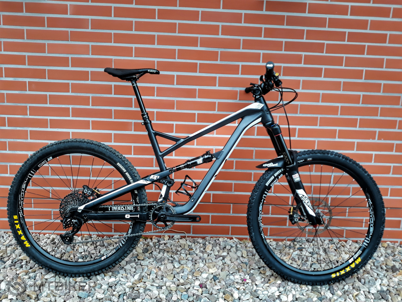 yt industries jeffsy 2017