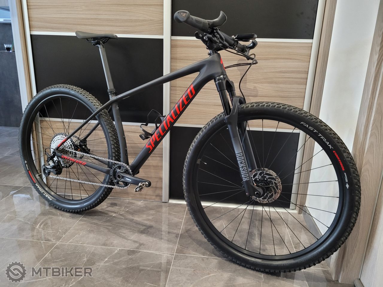 specialized epic fact 11m carbon