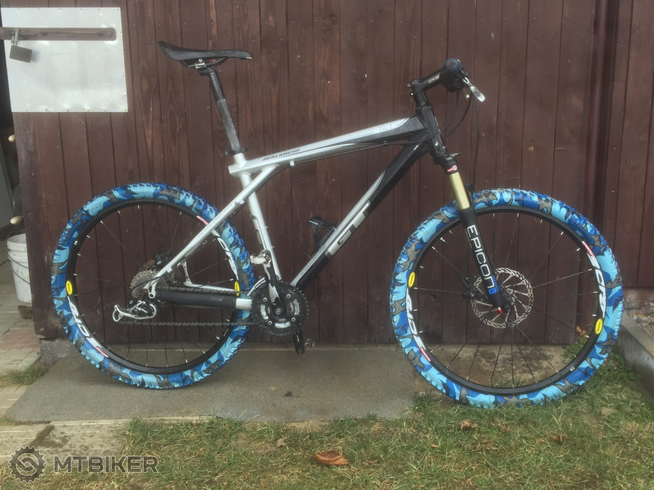 gt avalanche 27.5 price