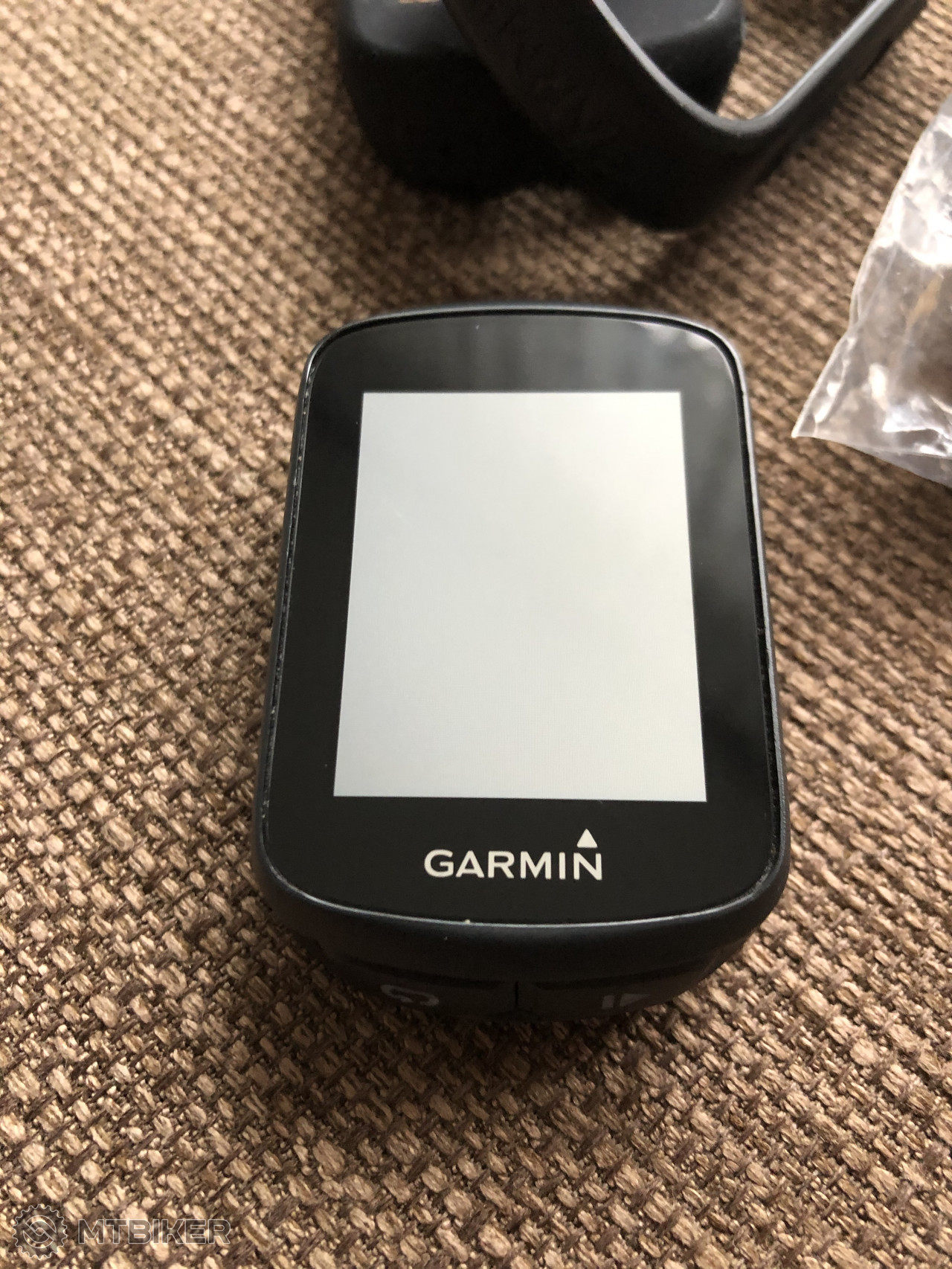 garmin-edge-130-gps-pr-stroje-na-bicykel-mtbiker-baz-r