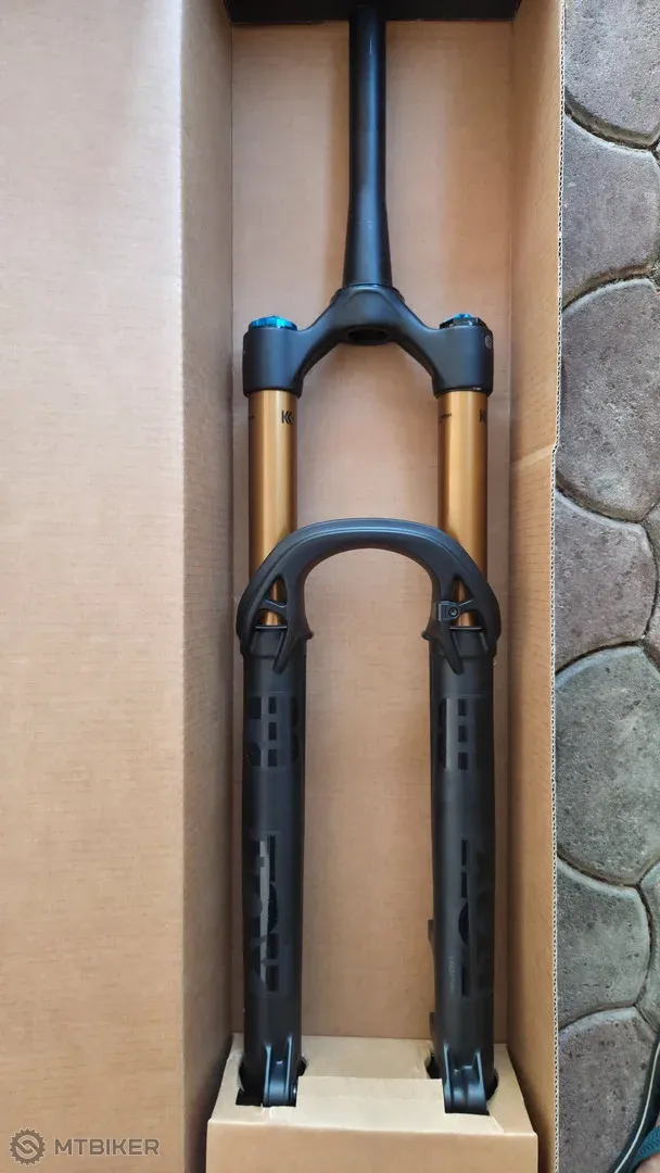 Novinka 2027 FOX 38 Factory Fit GripX2 GlideCore-Evol Kashima 170mm