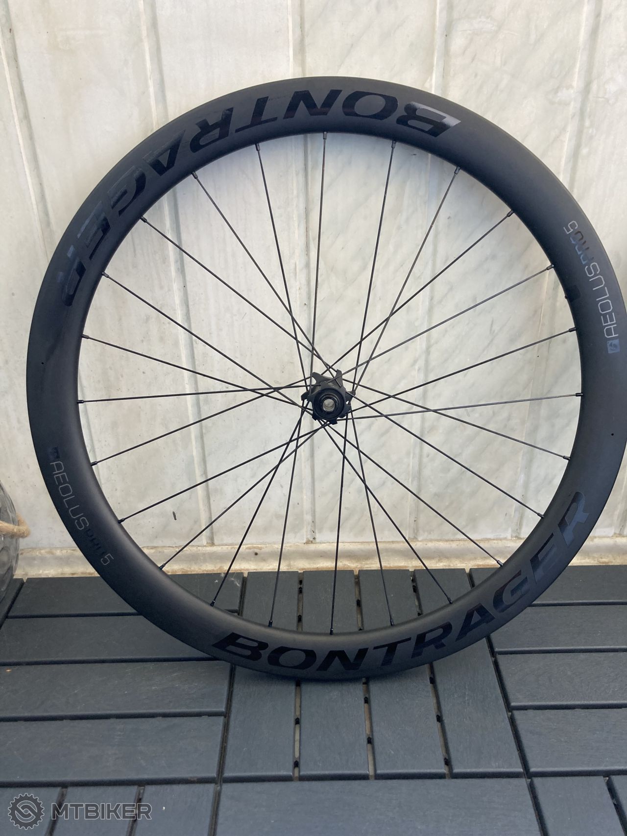 Bontrager Aeolus Pro 5 Kolesá Na Cestný Bicykel Mtbiker Bazár 0620