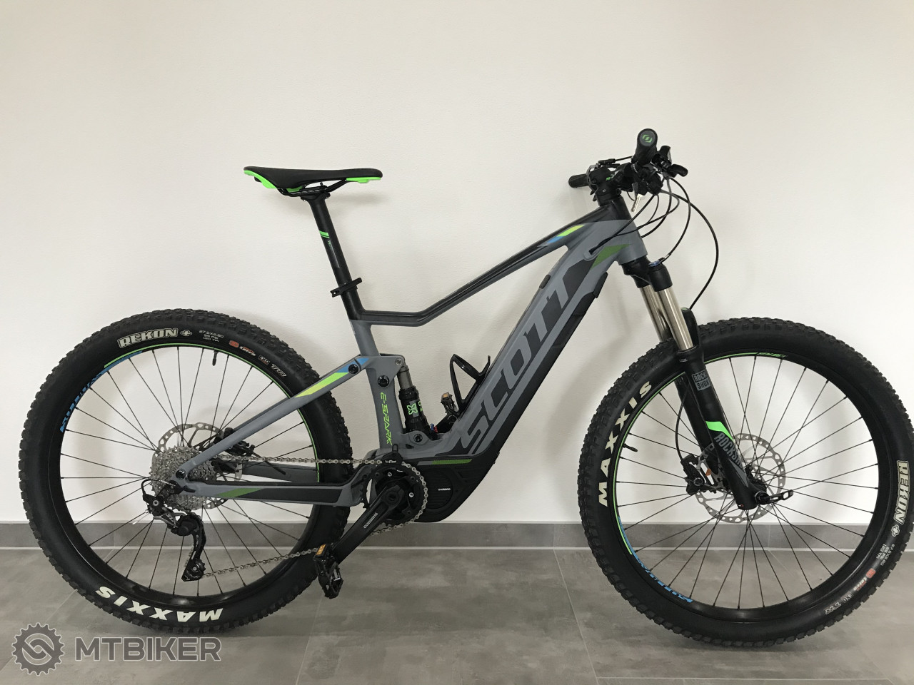Celoodpruzeny E Bike Scott Spark MTBIKER Baz r Najv Bicyklov 