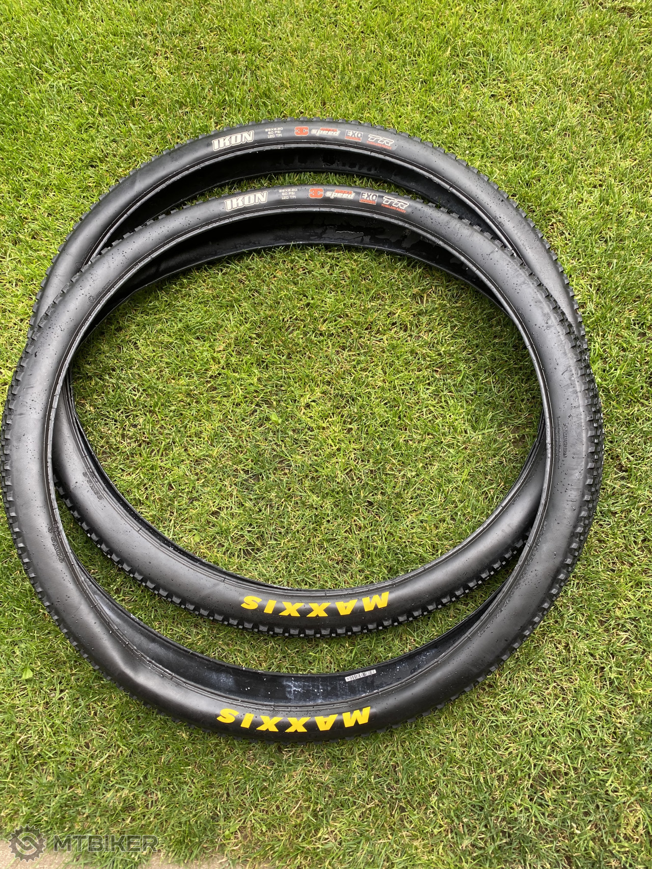 maxxis ikon 2.2 29