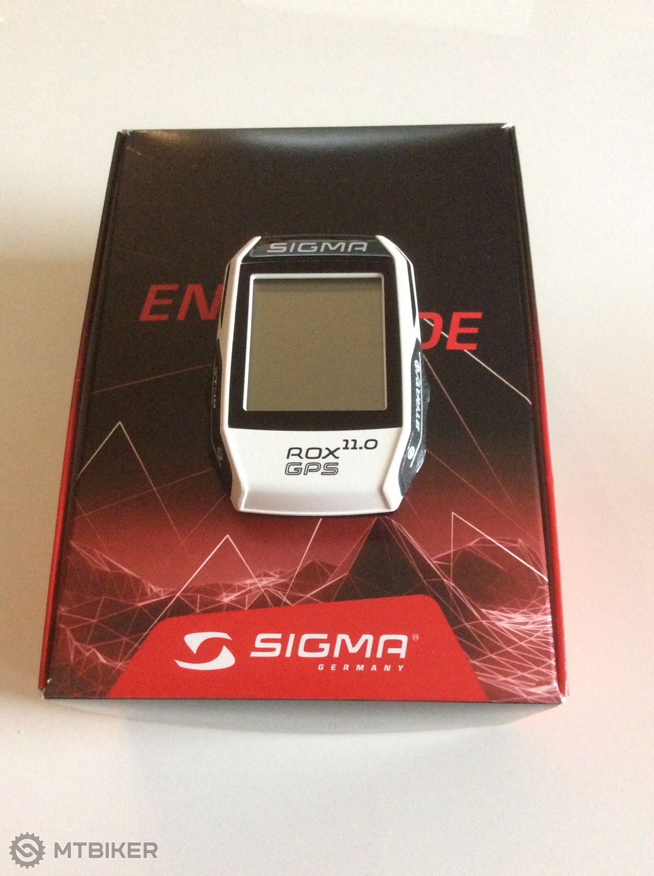 rox 11.0 gps