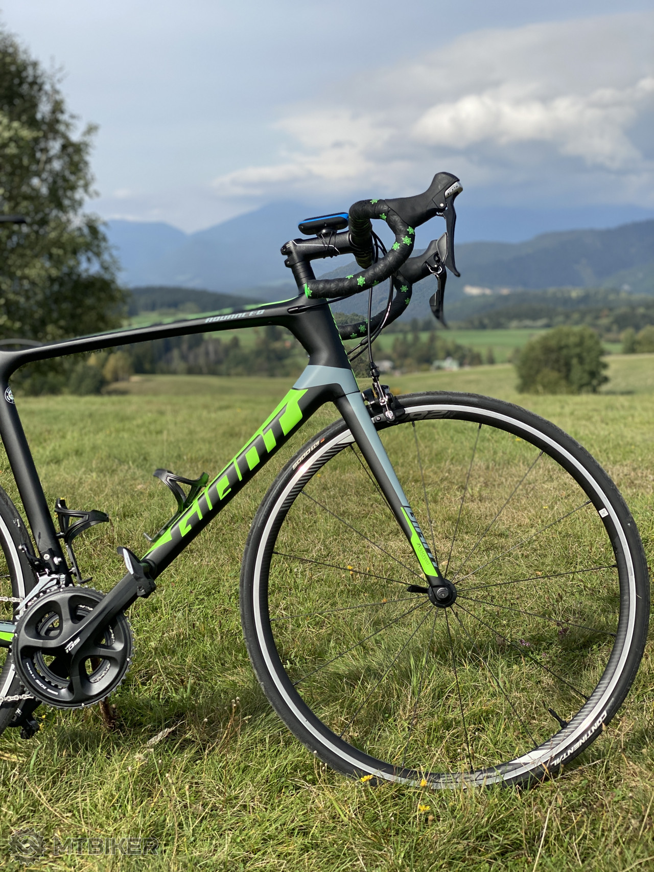 cycling feed bag