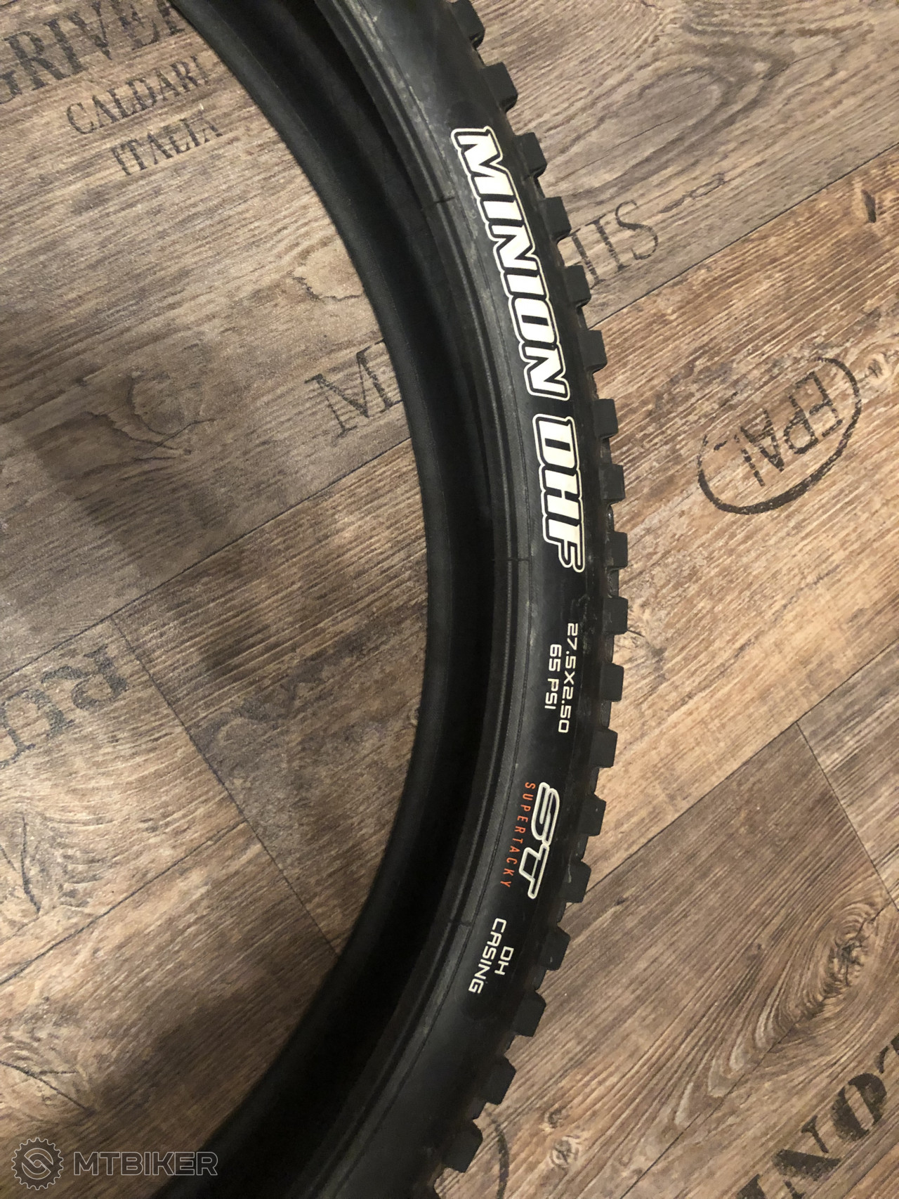 maxxis minion dhf 27 5x2 4