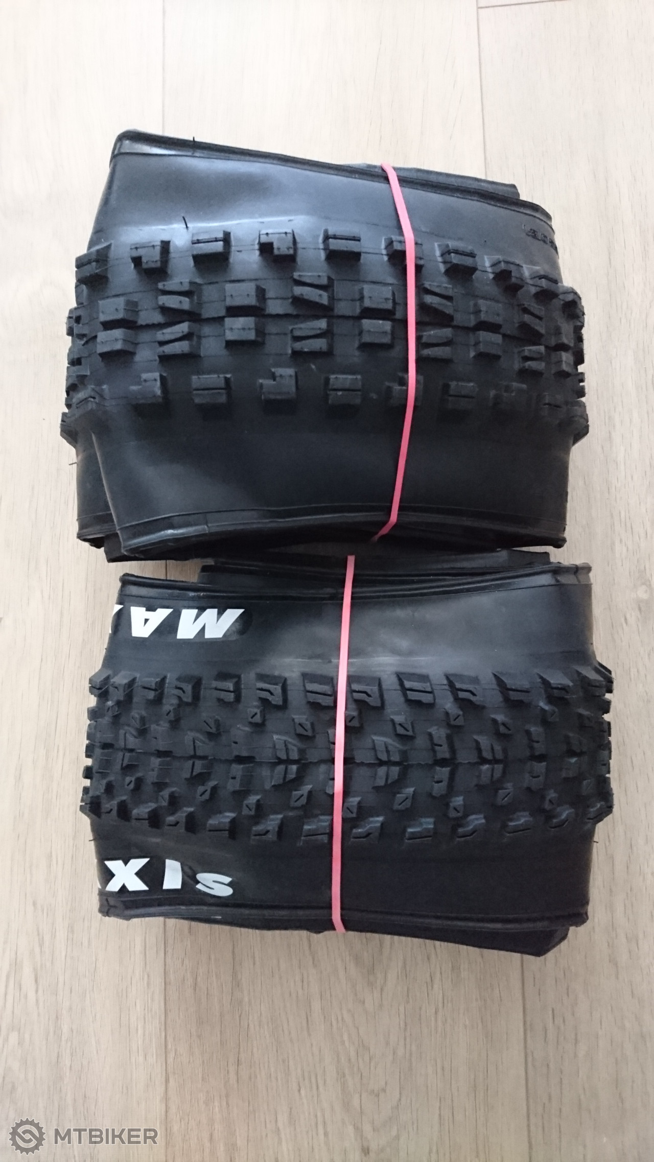 maxxis minion dhf 27.5 2.35