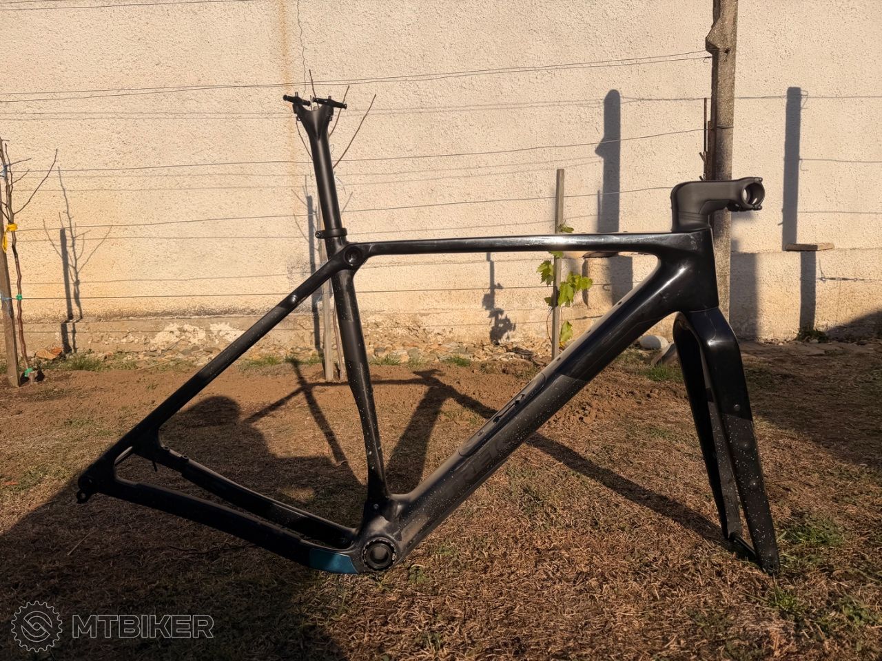 Trek Checkpoint SL 2025