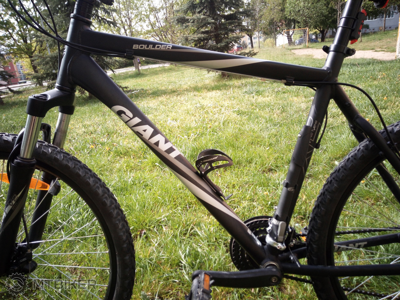 giant boulder xc bike