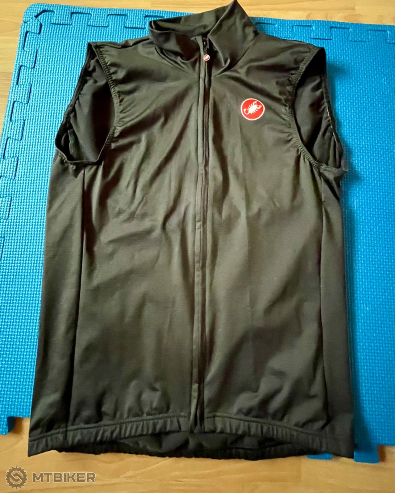 Castelli Pro Thermal MID Vesta, Dark grey - Vesty na kolo