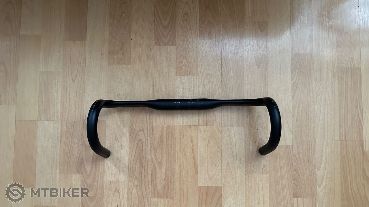 パーツ Bontrager ELITE AERO VR-CF ROAD HANDLE Review: Bontrager Elite Aero VR-CF handlebars (formerly Race Lite