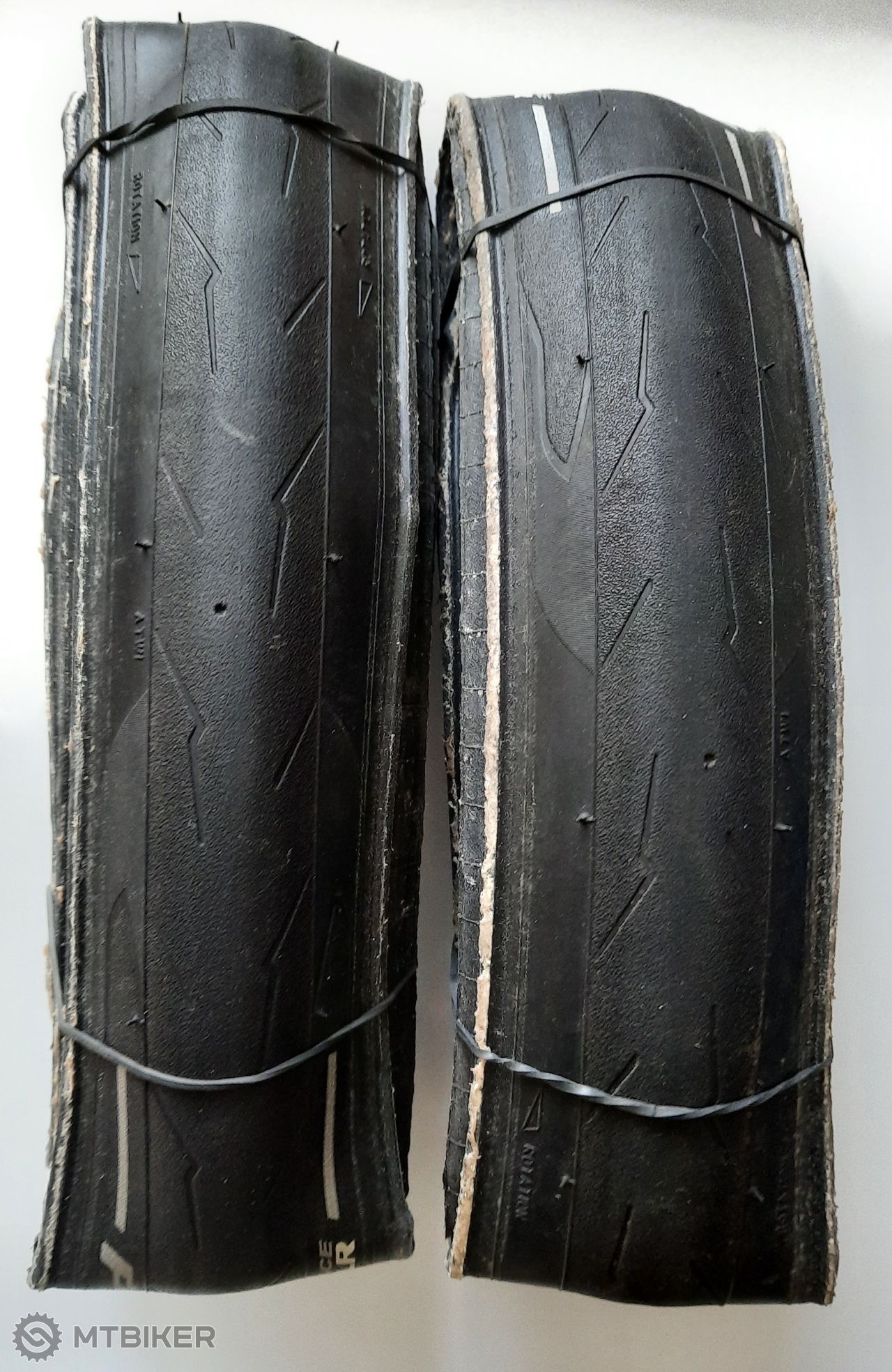 pirelli p zero race tlr 28