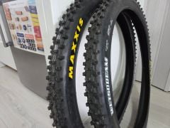 Maxis weetscreen 27,5 x 2,5