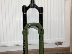 RockShox Lyrik Ultimate 29" 160mm Charger 3.1 zelená