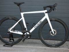 Isaac Boson 2025 Ultegra Di2 (12s)