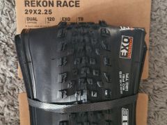 Maxxis Rekon Race 29x2,25 EXO TR plášť, kevlar