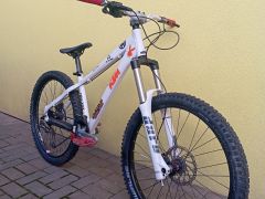 Kgb Zetor 26&quot;
