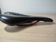 Kellys sedlo KLS Styx