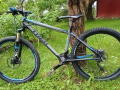 Trek 9.7 karbon