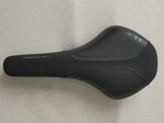 Fizik Antares R5