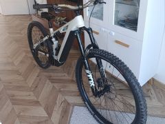 Cube stereo hybrid one77 hpc slx